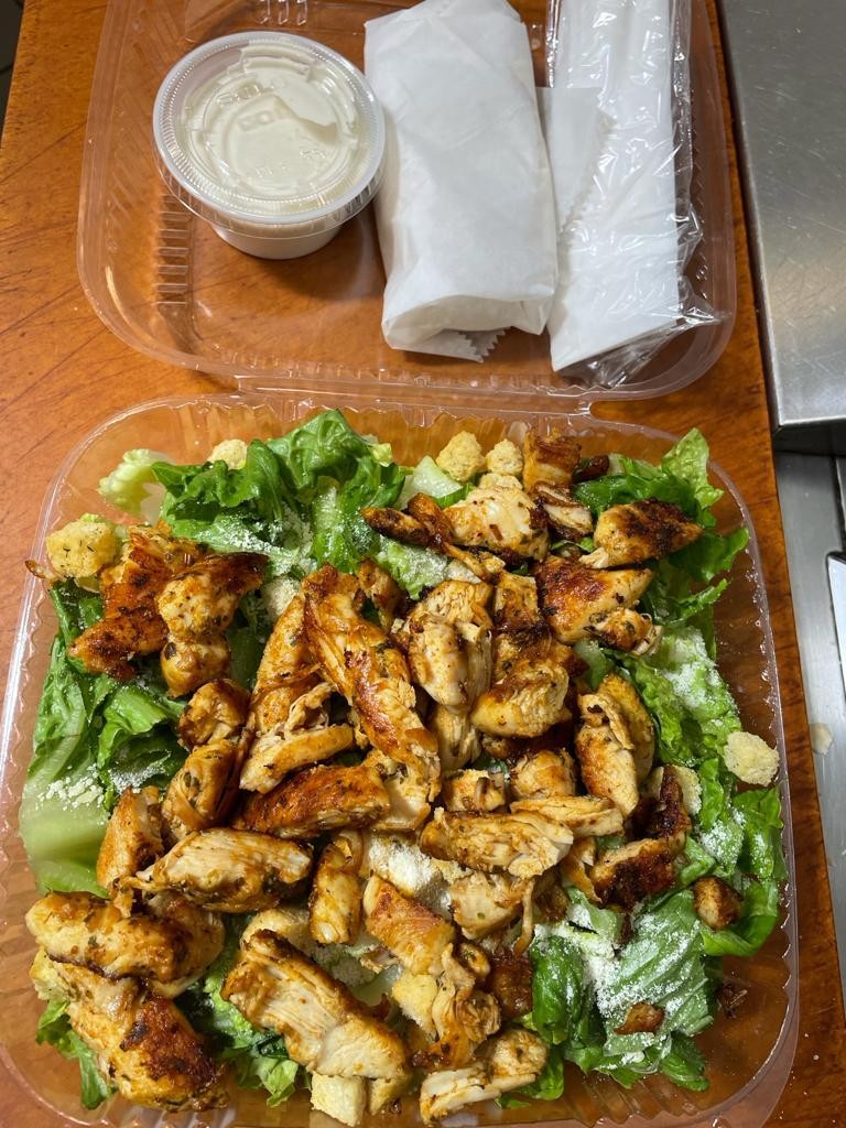 Grilled Chicken Caesar Salad(Halal)