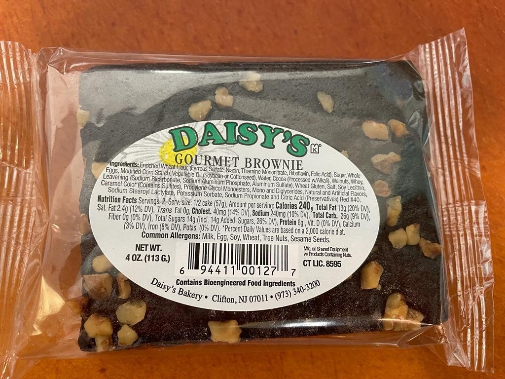 Daisy's Gourmet Brownie with nuts