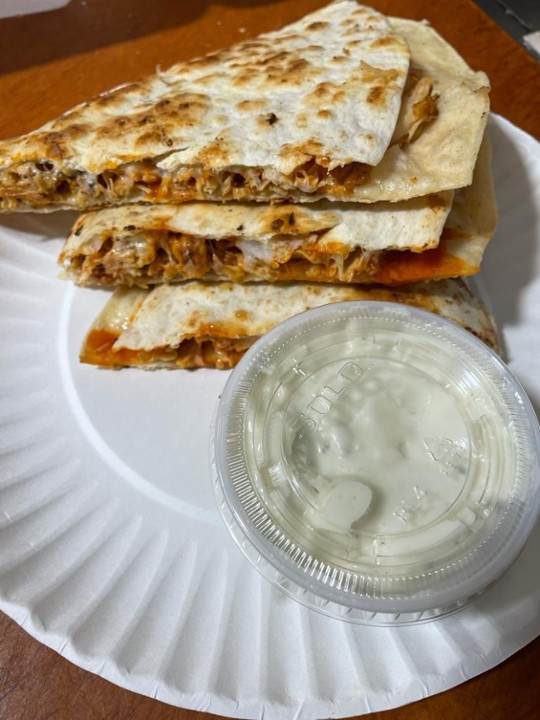 Buffalo Grilled Chicken & Cheese Quesadilla(Halal)