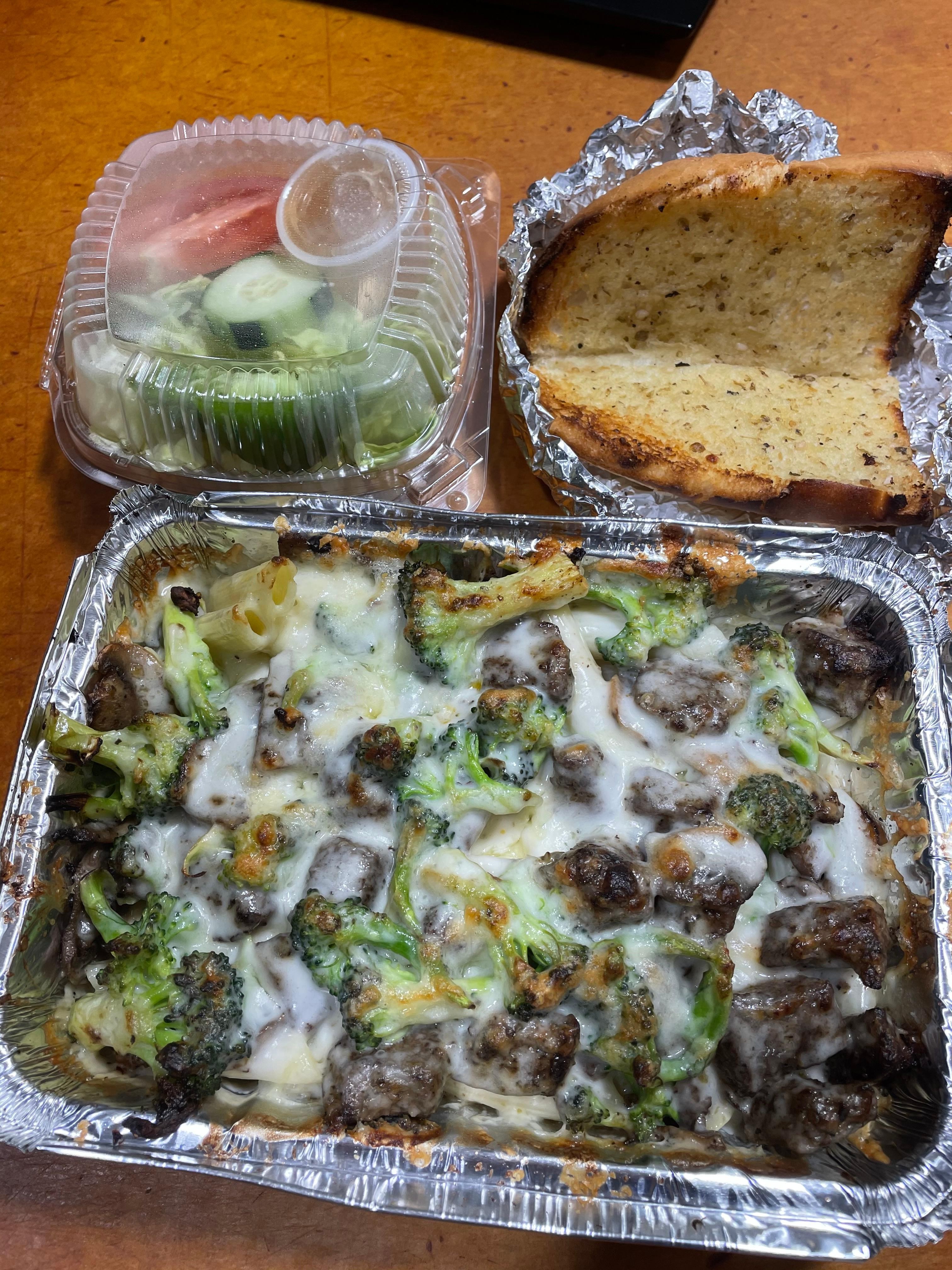 Steak Tip, Broccoli Alfredo & Cheese(Halal)