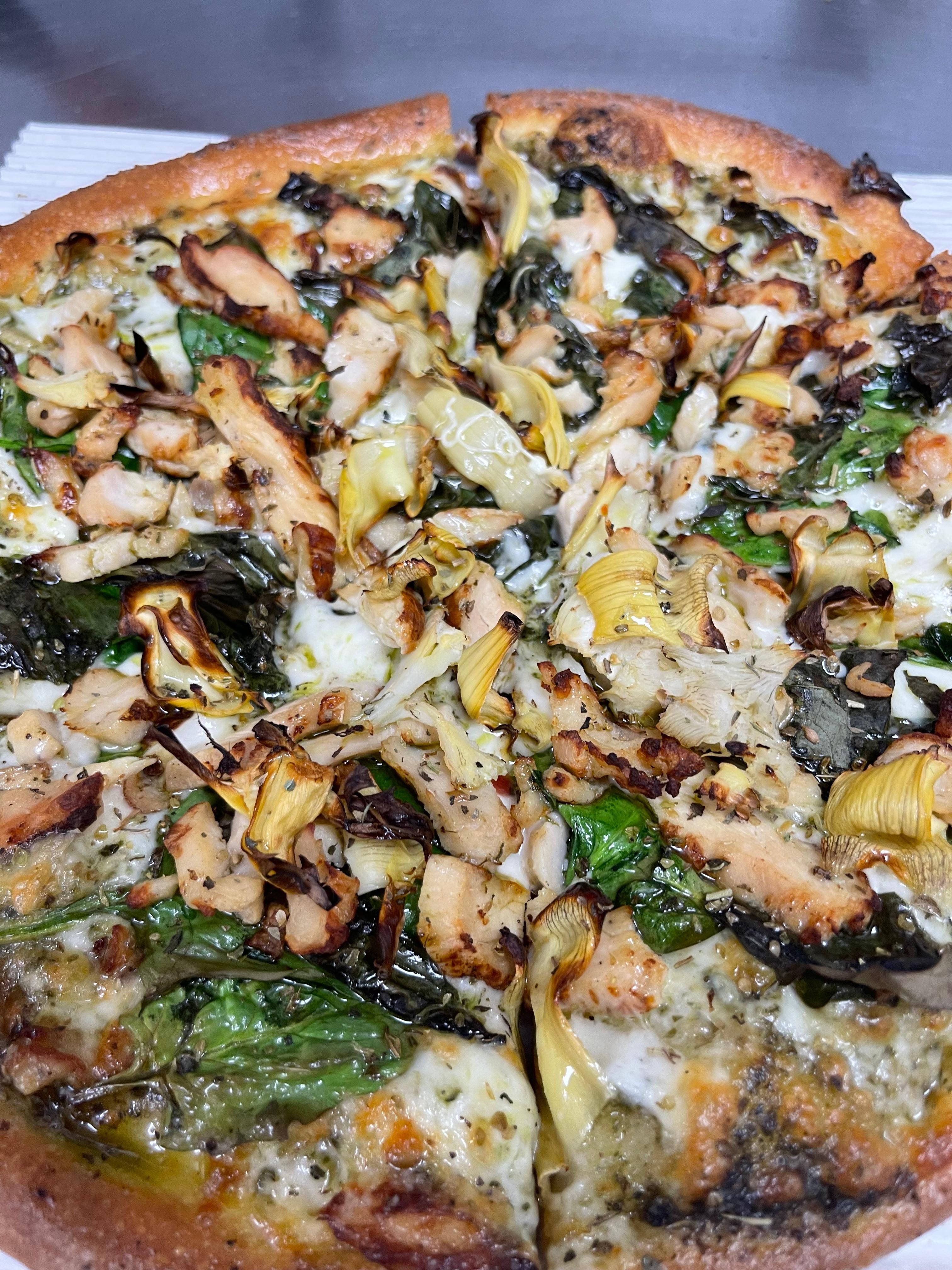 Garlic Chicken Pesto Pizza - 12" Hand Tossed Round