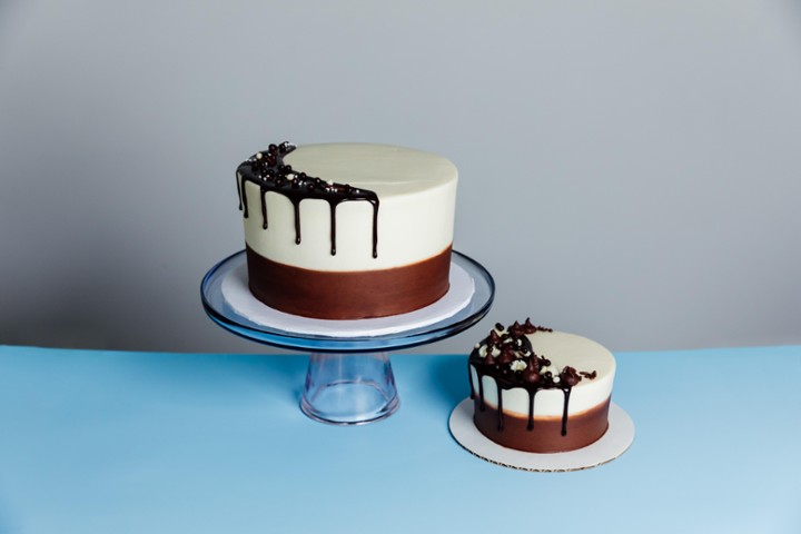 6" BLACK AND WHITE CAKE