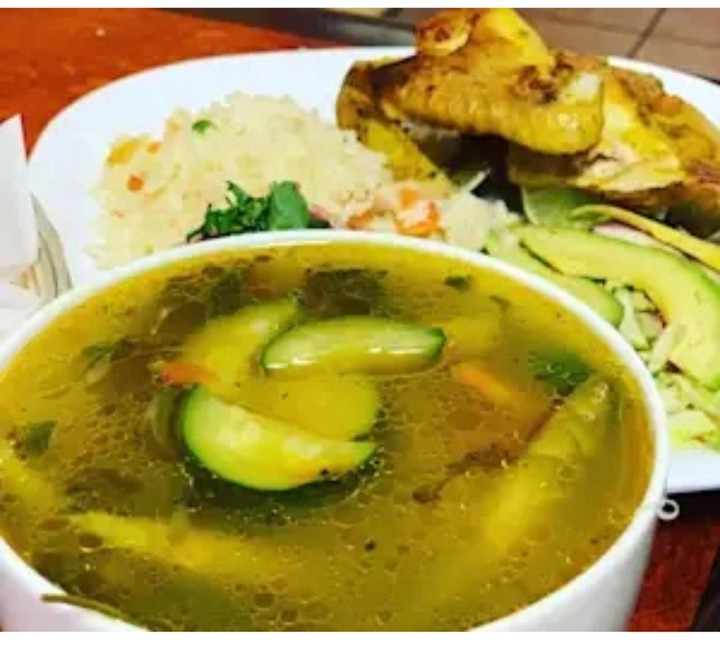 Sopa de Gallina frita (24