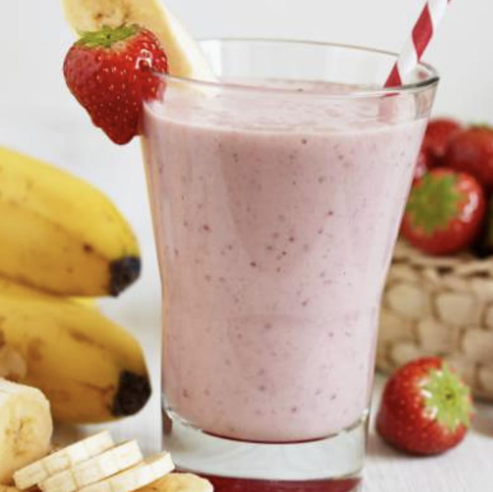S6. Strawberry & Banana Milk Smoothie 草莓香蕉奶昔