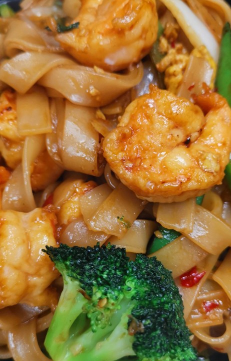 Spicy Basil Noodle w/ Shrimp
