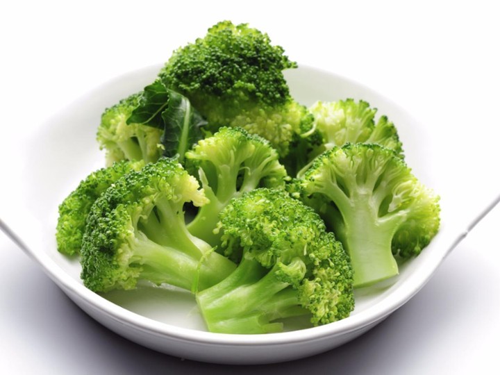 Steamed Broccoli  (Gluten free)