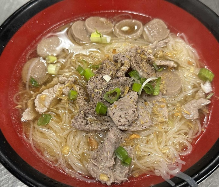 Thai Noodle Soup Beef & Meatball