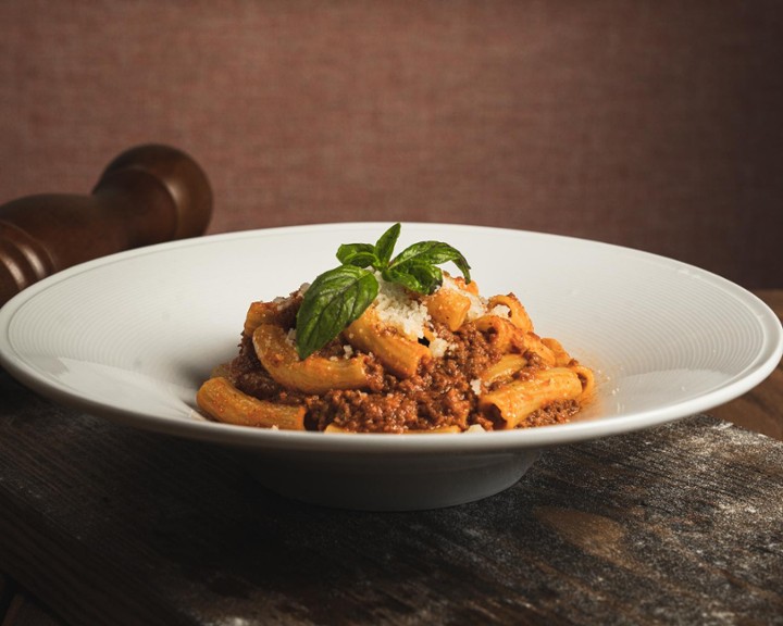 Rigatoni al ragu di carne "Bolognese"