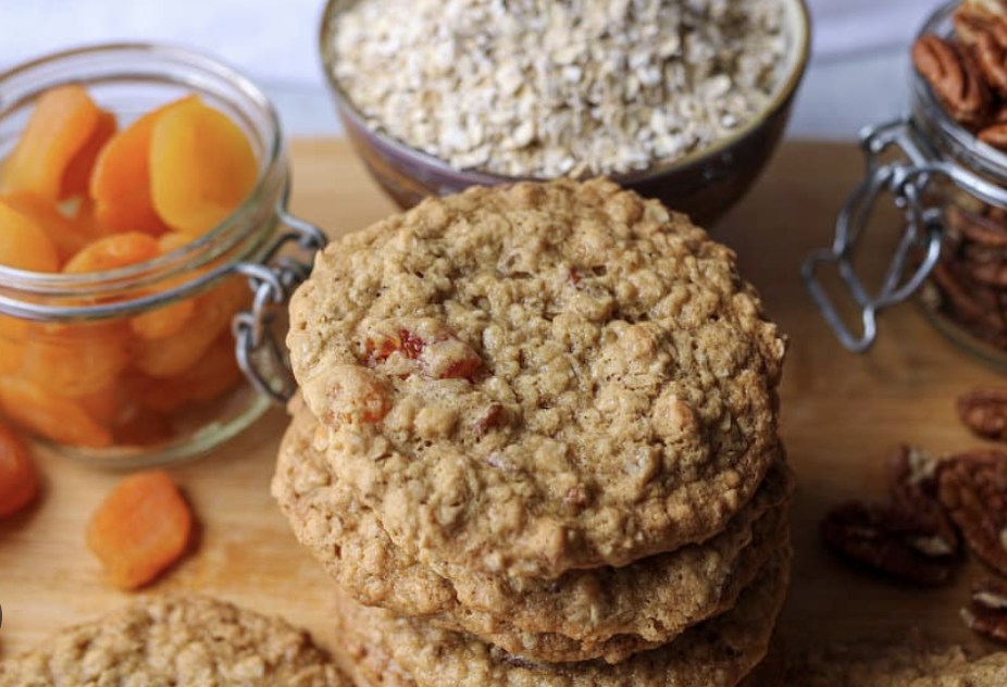 Oatmeal Apricot Cookie