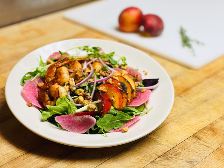 Choice Grilled Peach Salad