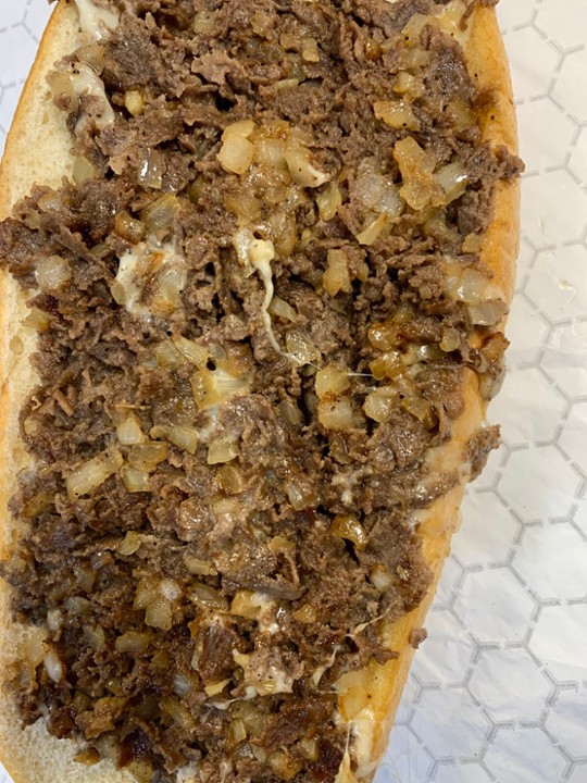 (12oz) Philly cheesesteak with peppers and onions (12oz of meat on a Amoroso roll)