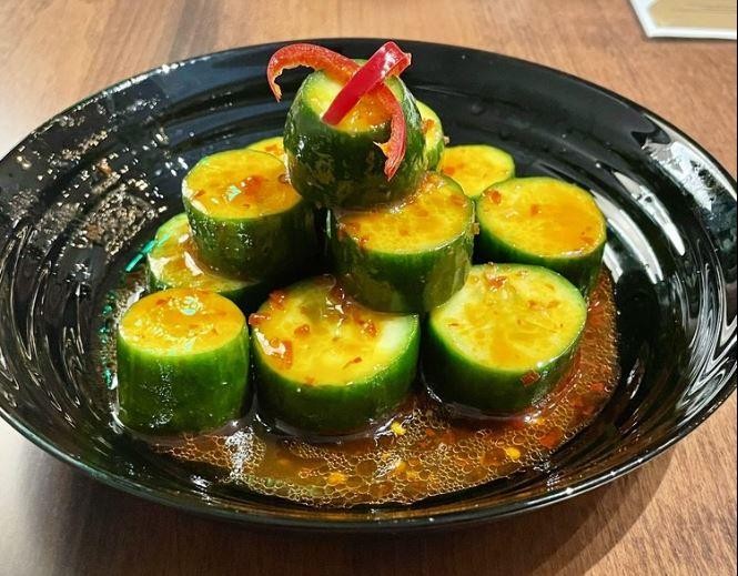 Chilled Cucumber Salad (Sunomono)