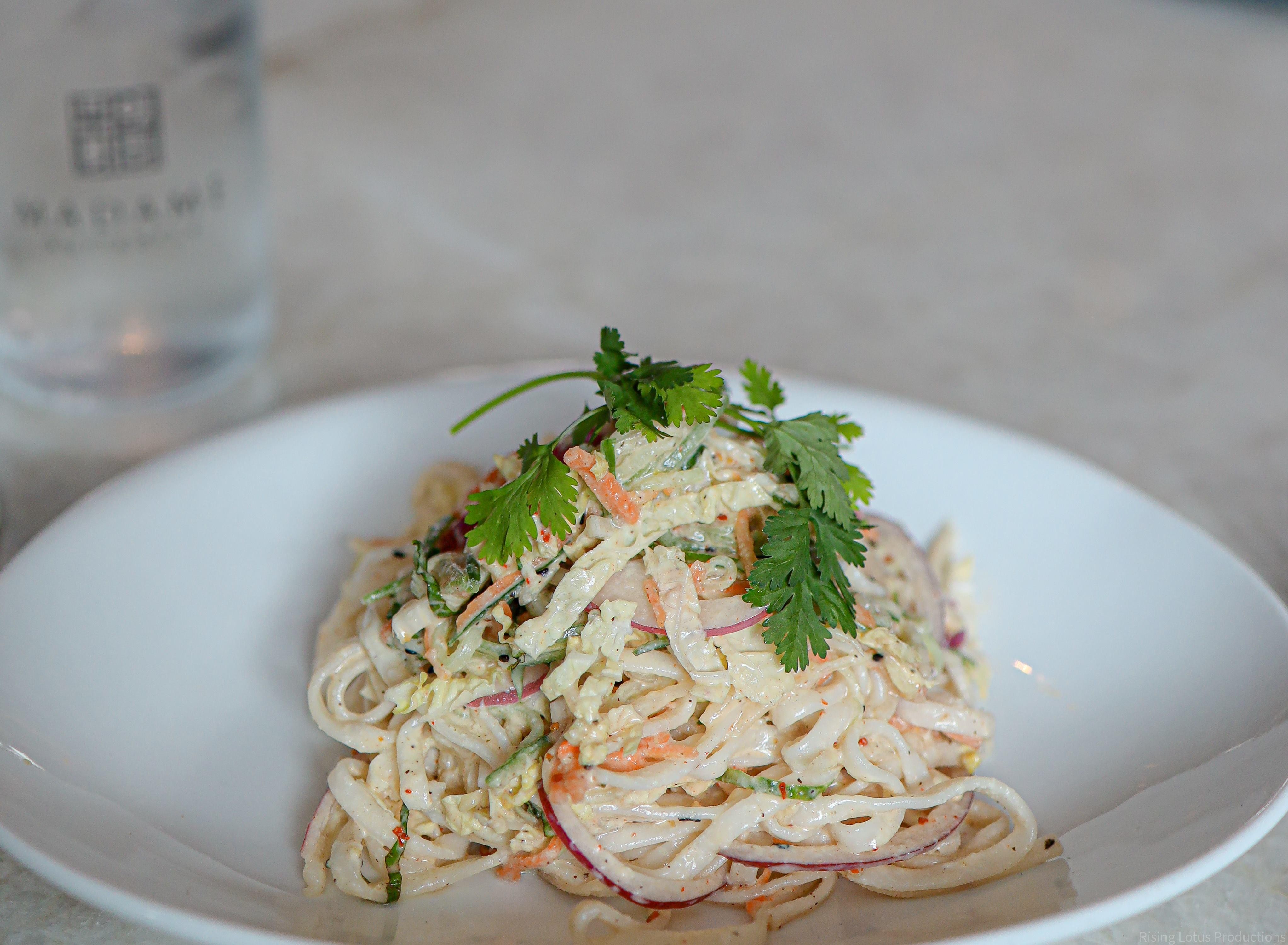 PAD THAI, PAPAYA & NOODLE SALAD