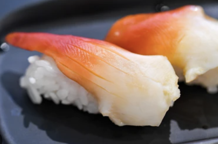 Surf Clam (Hokkigai) Nigiri