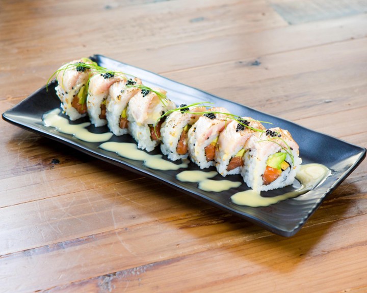 Yellowtail Toro Roll