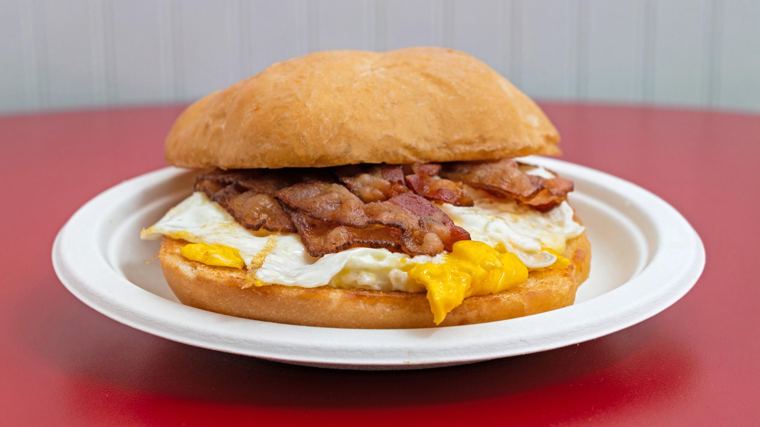 Hut Sandwich w/ Bacon