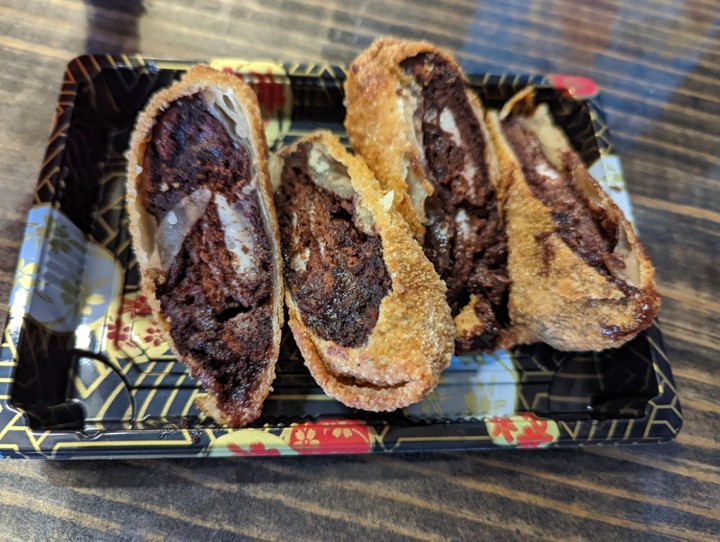 CHOCOLATE CREME EGG ROLL