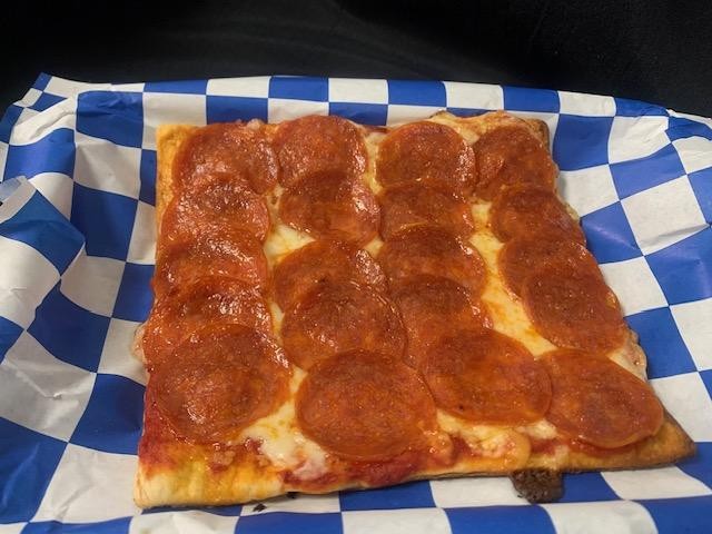 1/2 size Pepperoni Overload Flatbread