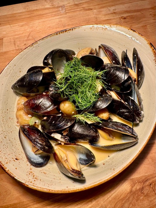 Steamed Mussels