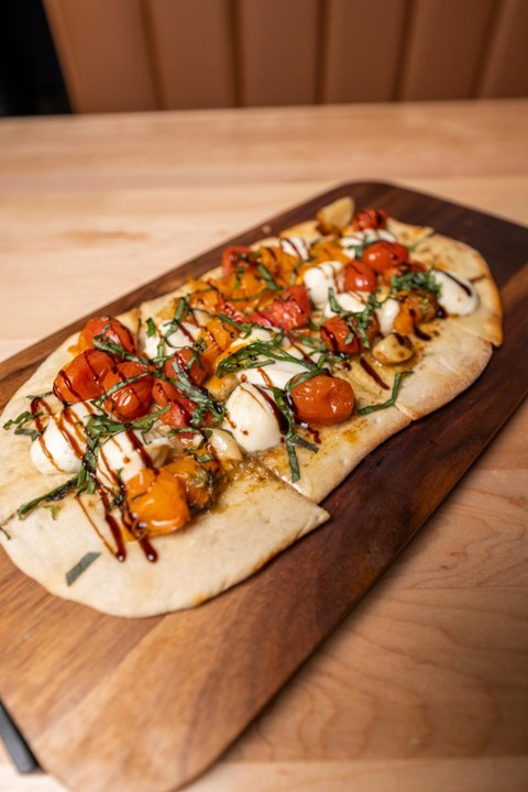 Caprese Flatbread