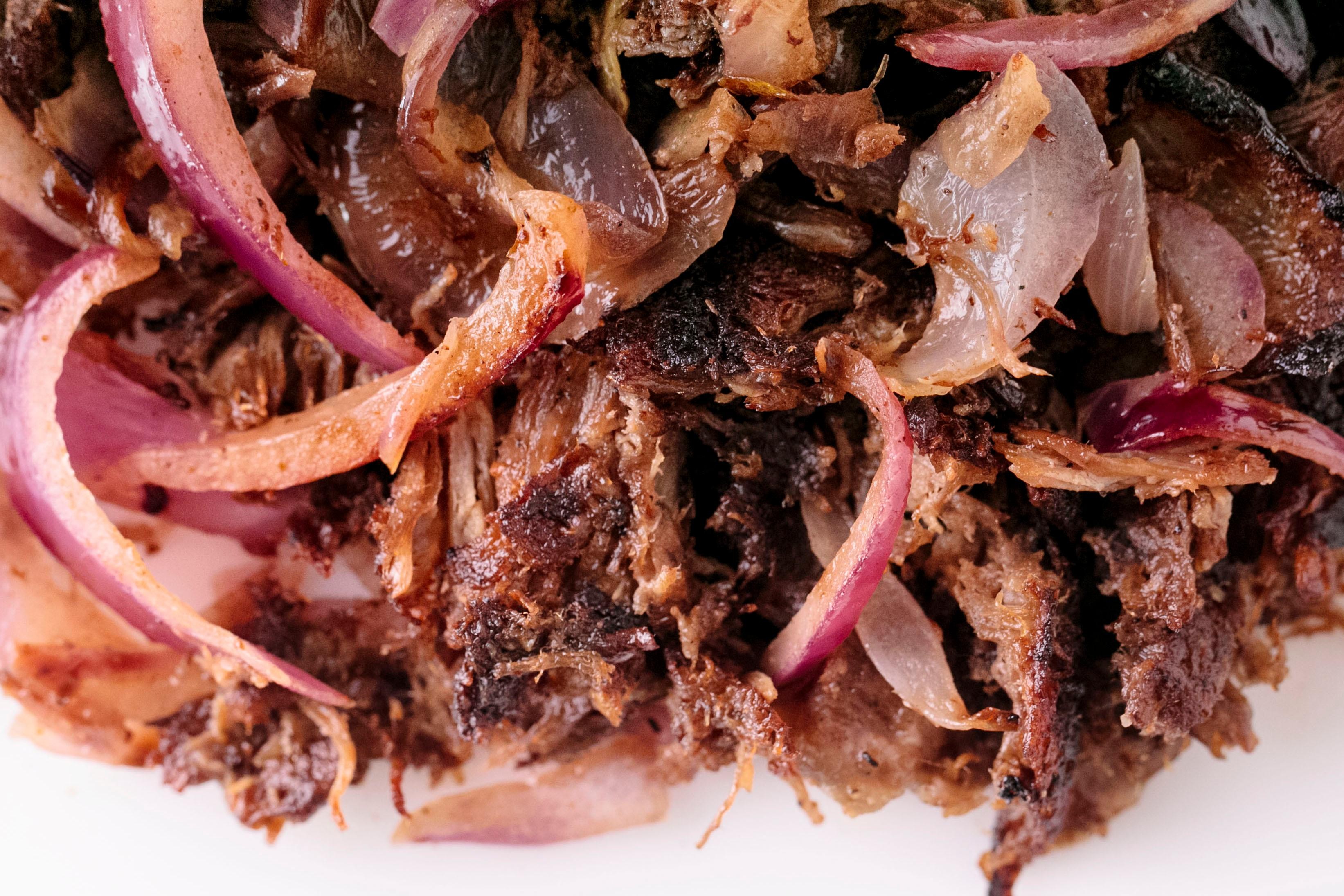 Vaca Frita (Pan-Fried Shredded Beef & Grilled Onions)