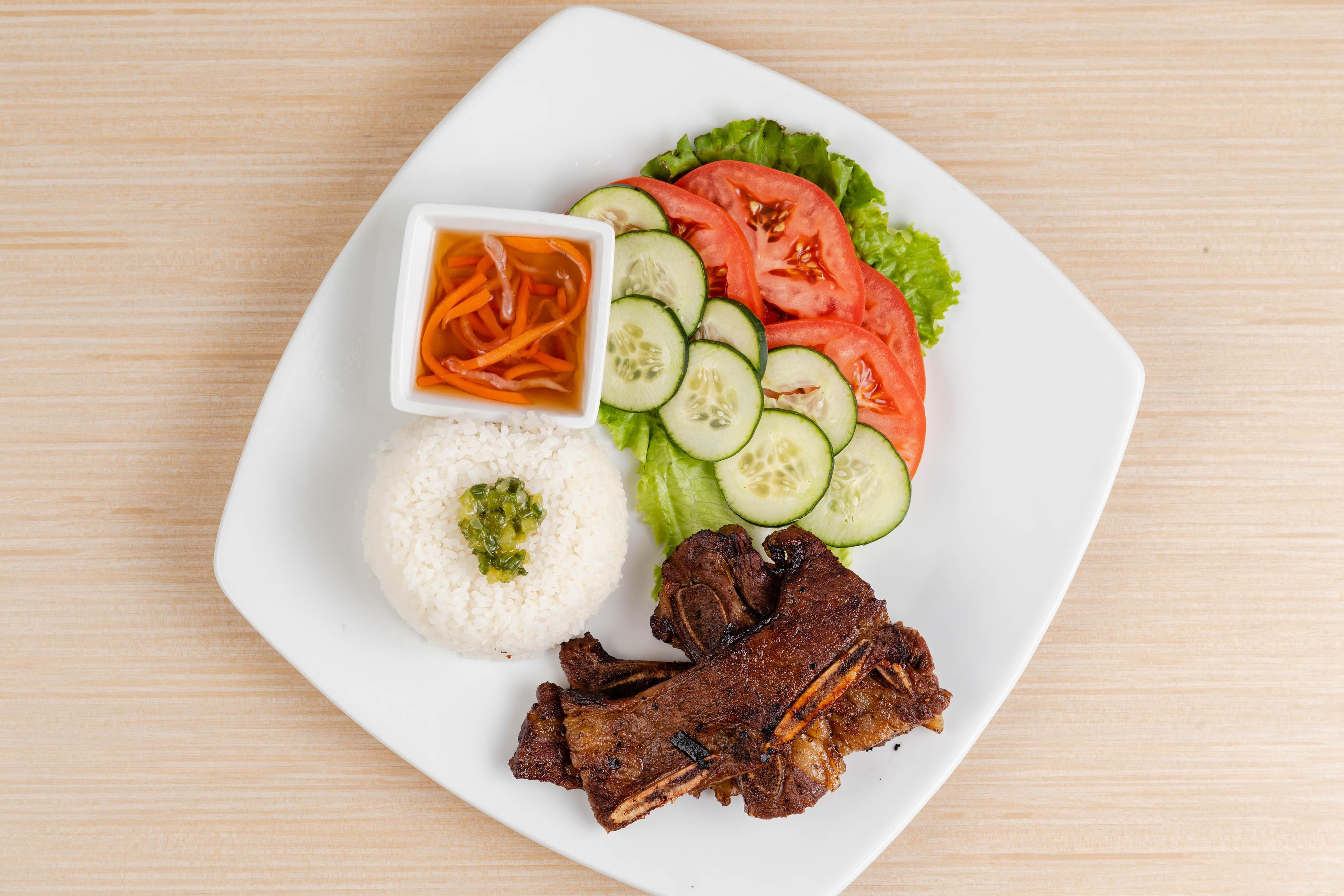 Broken Rice  with Beef