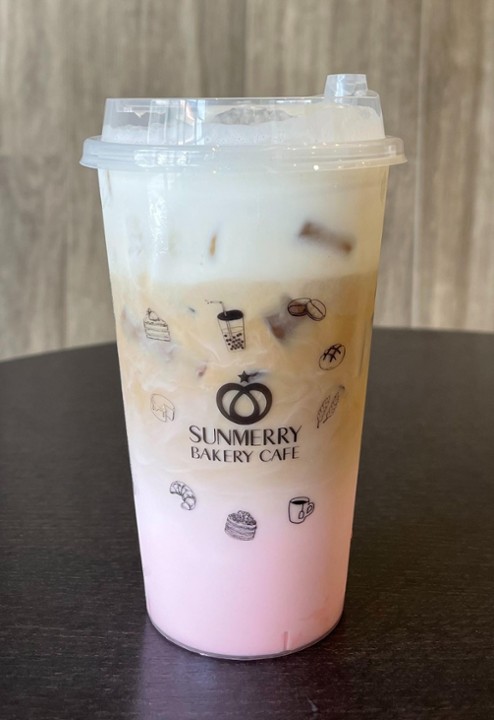 Strawberry Cold Brew Latte