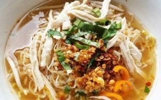 Thai Boat Noodle Chicken