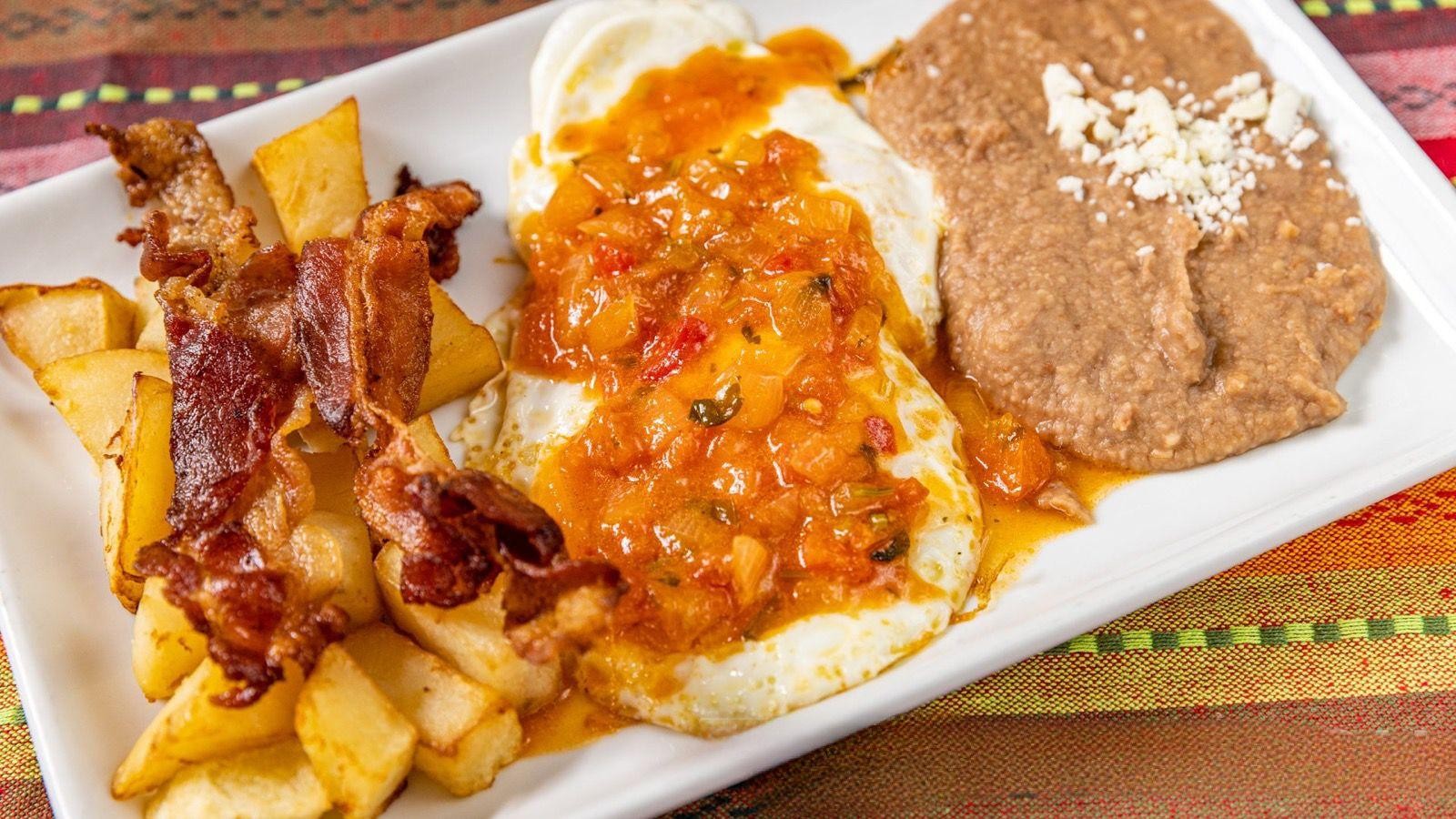 N'CHILADAS 905 N Old Hwy 81