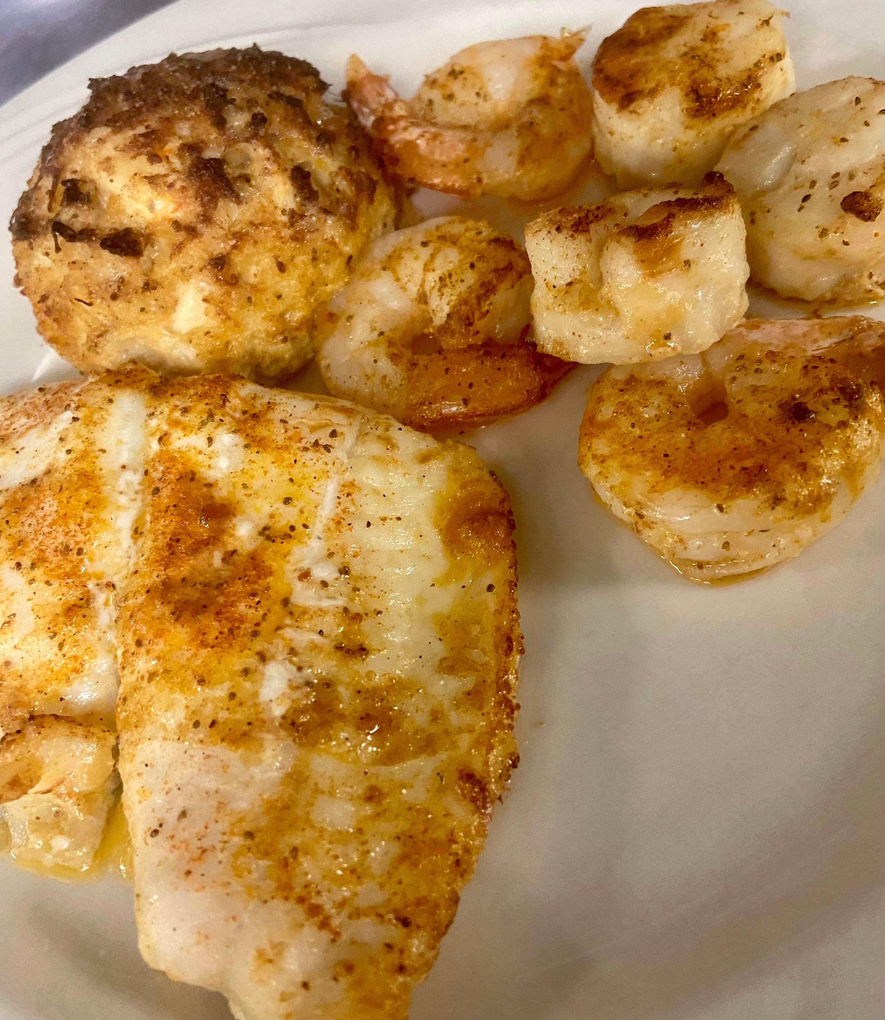 *Broil Seafood Combo