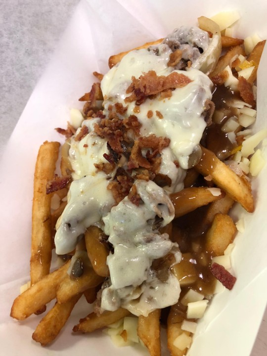 Chicken and Cheese Poutine