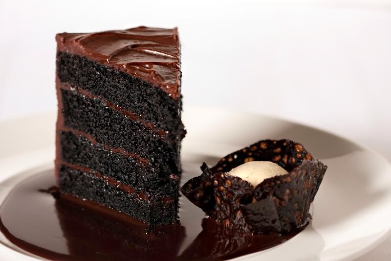 Valrhona Chocolate Cake ( most popular )