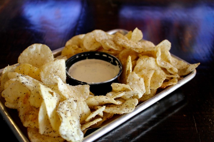 Chips 'n Onion Dip