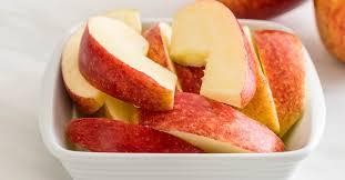 Side of RED Apple Slices (4 fresh cut. no seeds)