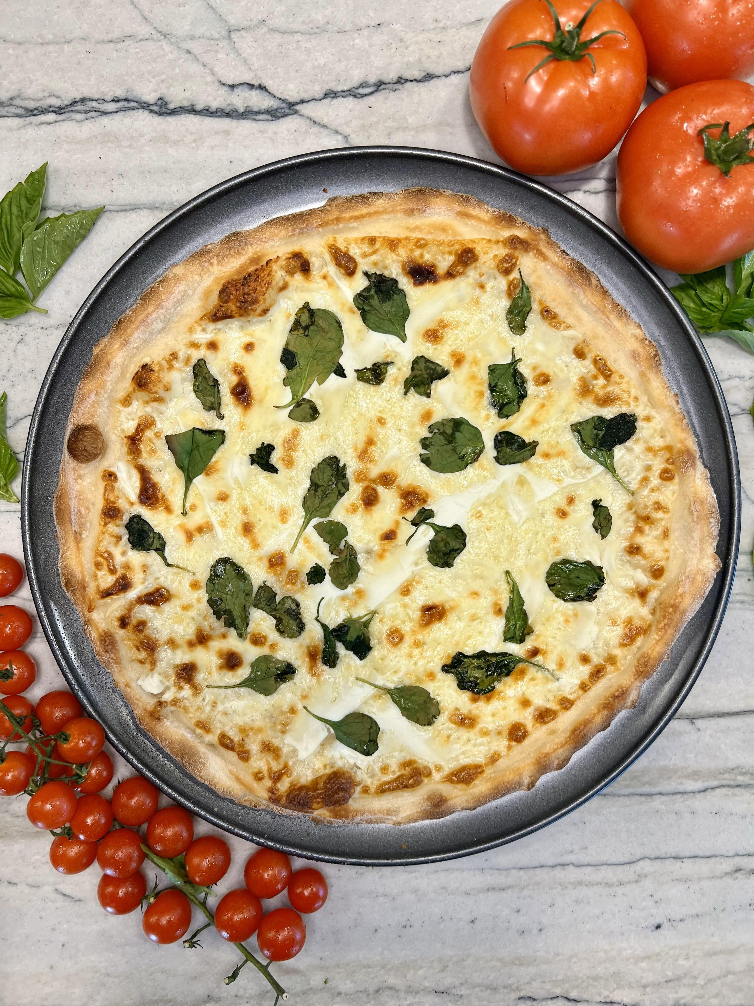 13" Bianca Pizza
