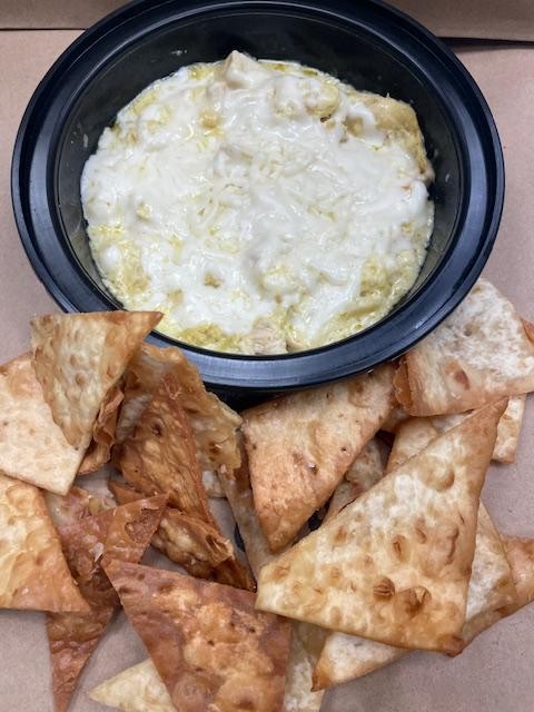 Creamy Artichoke Dip w/ Pita