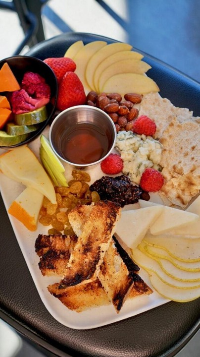 Seasonal Cheese Plate