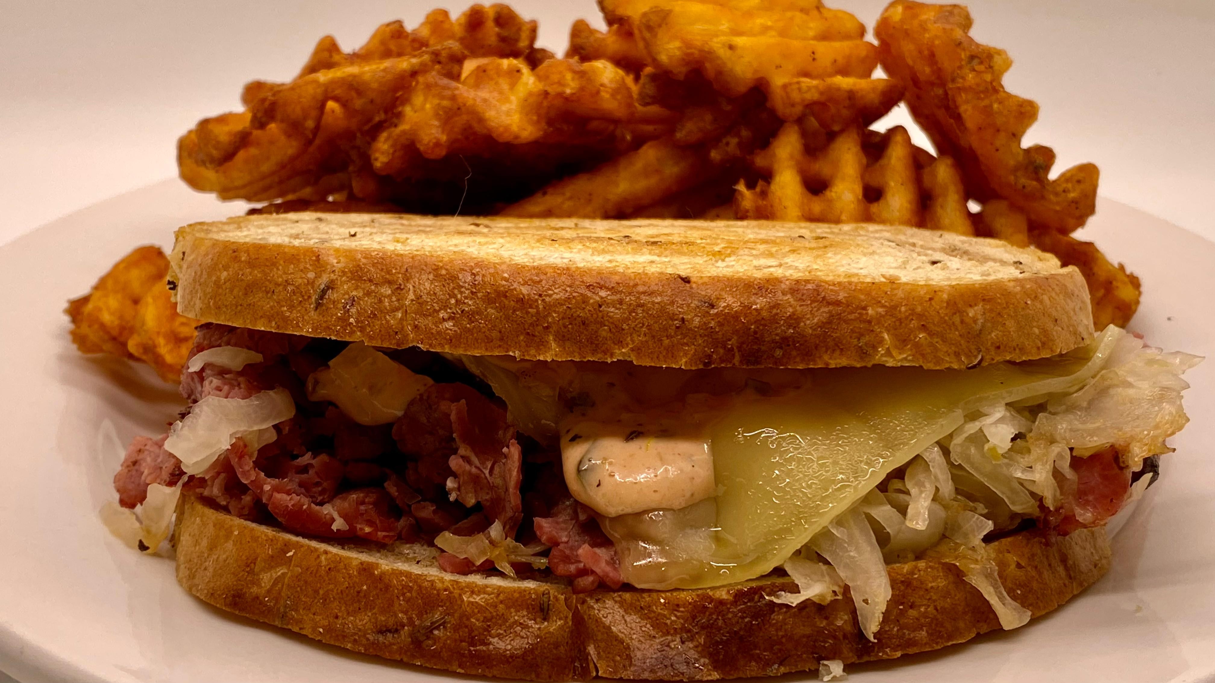 Pastrami Reuben