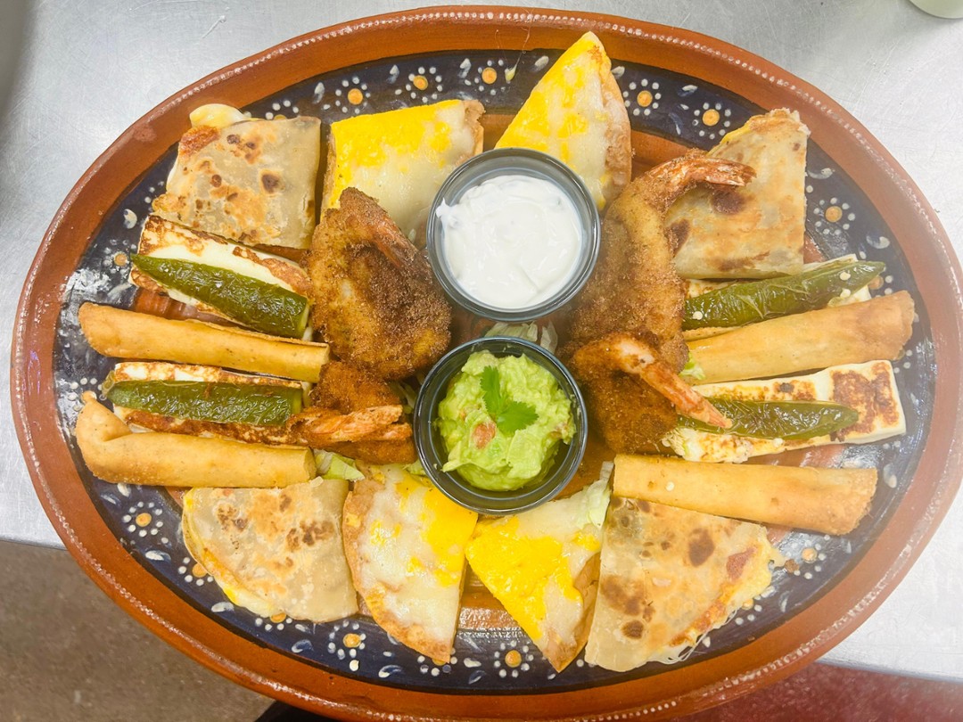 Doneraki - Katy 24205 Katy Freeway - Azteca Burger