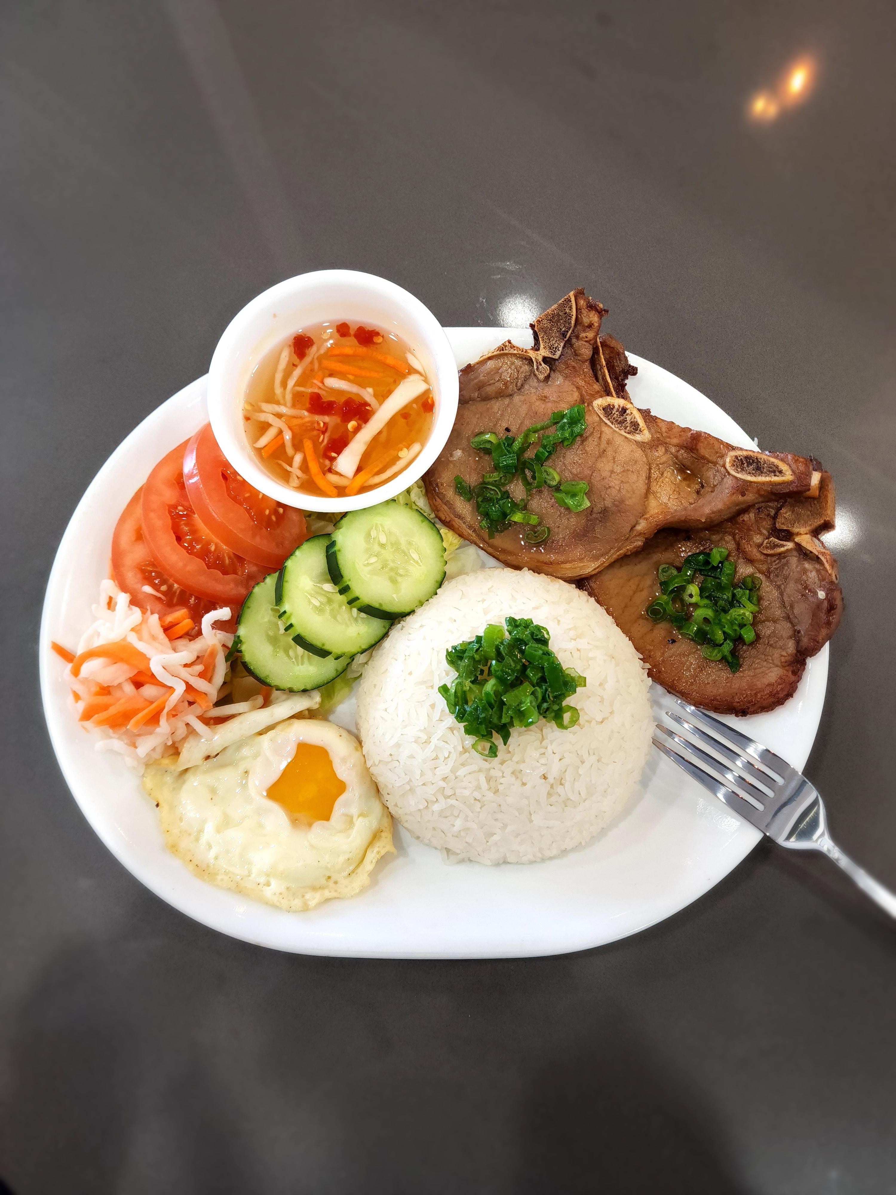 Grilled Pork Chop & Steamed Rice - Cơm Sườn Nướng