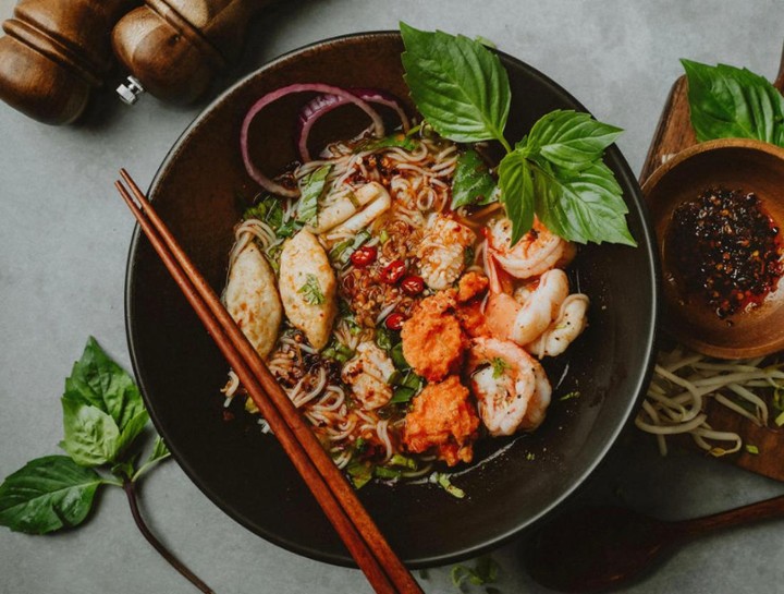 Thai Tom Yum Style Seafood Noodle