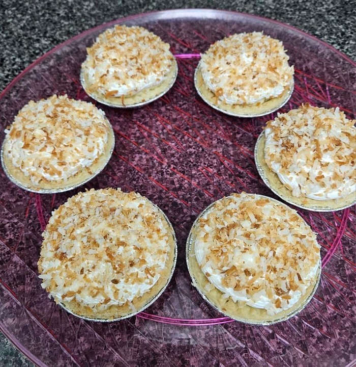 Mini Coconut Cream Pie