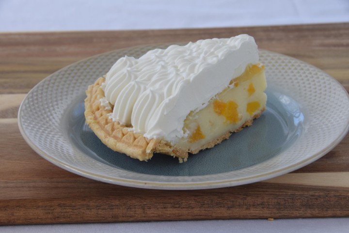 Peach Bavarian Cream Pie