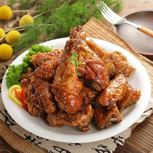 Soy Garlic Hot Drumsticks 6 PCS