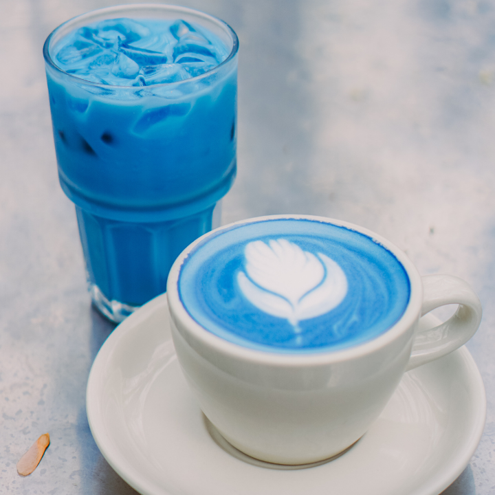 Blue Matcha Latte (12 oz.)