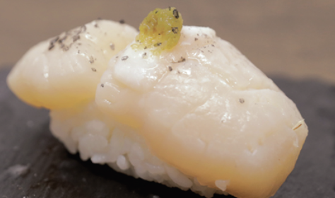 Jumbo Scallop (Sushi)