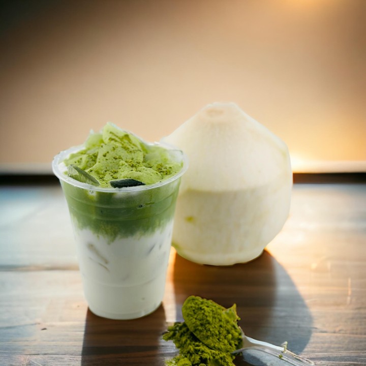 Coconut matcha milk