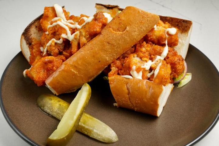 CHILI POPPERS SANDWICH