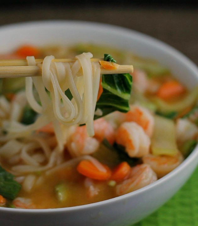 N4 Seafood Noodle Soup