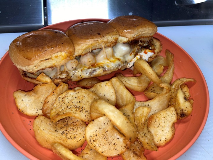 BUFFALO RANCH CHICKEN SLIDERS SPECIAL